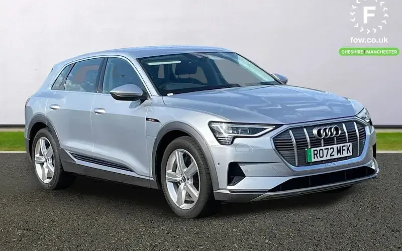 Used Audi e-tron Comfort 230 kW (313 HP) 2022 SUV