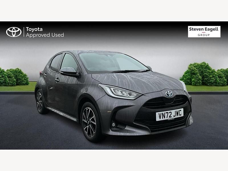 Used Toyota Yaris Hybrid Design 2022 Grey Hatchback