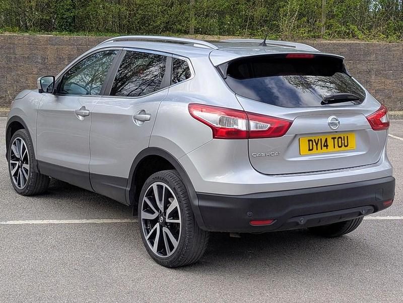 Used Nissan Qashqai S 2014 Silver SUV
