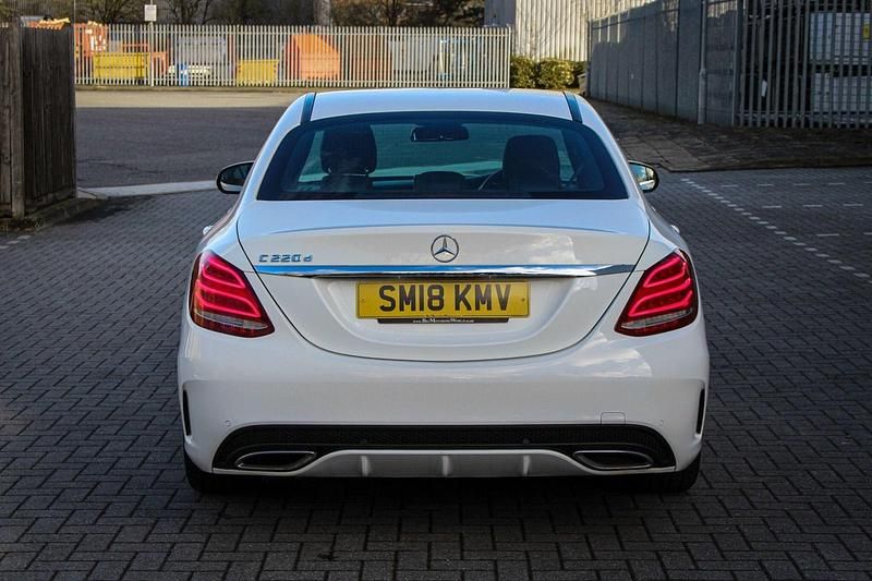 Used Mercedes C220 AMG line 2018 White Sedan