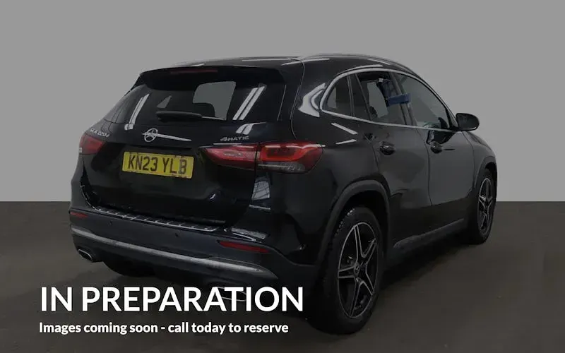 Used Mercedes GLA220 Executive 190 HP (139 kW) 2022 Black SUV