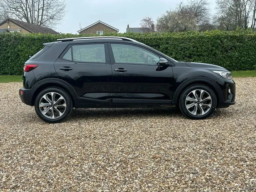 Used Kia Stonic 118 HP (86 kW) 2018 Black SUV