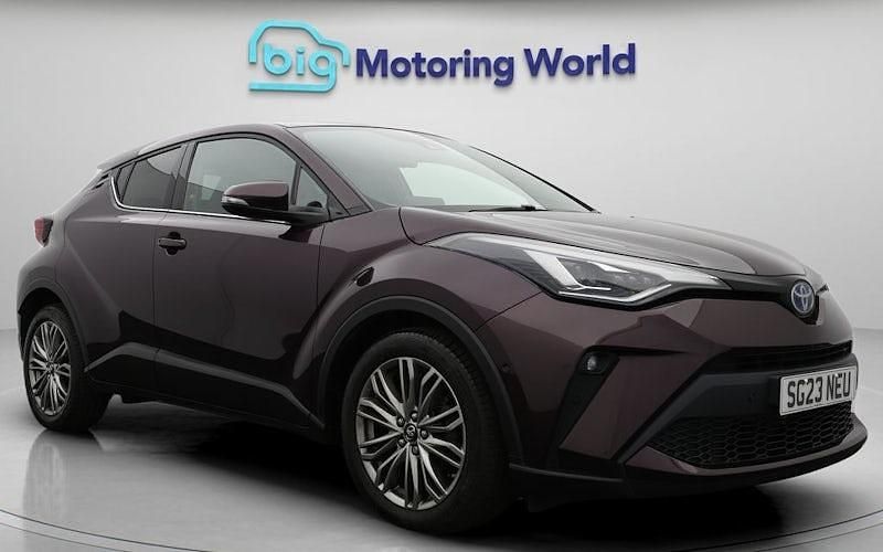 Used Toyota C-HR 122 HP (89 kW) 2023 SUV