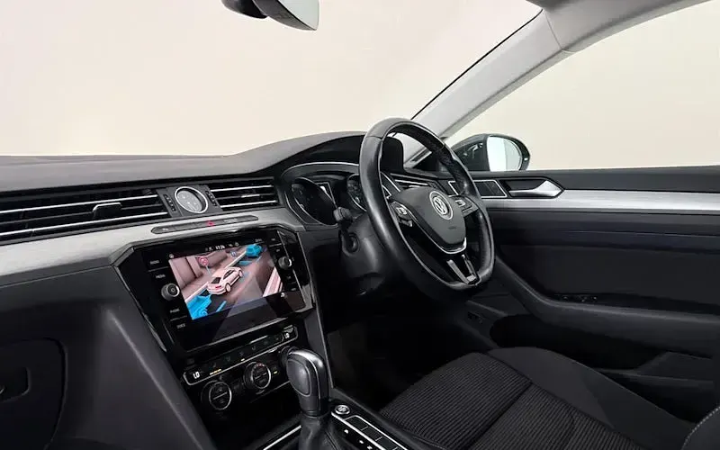 Used VW Arteon SE 190 HP (139 kW) 2020 Grey Hatchback