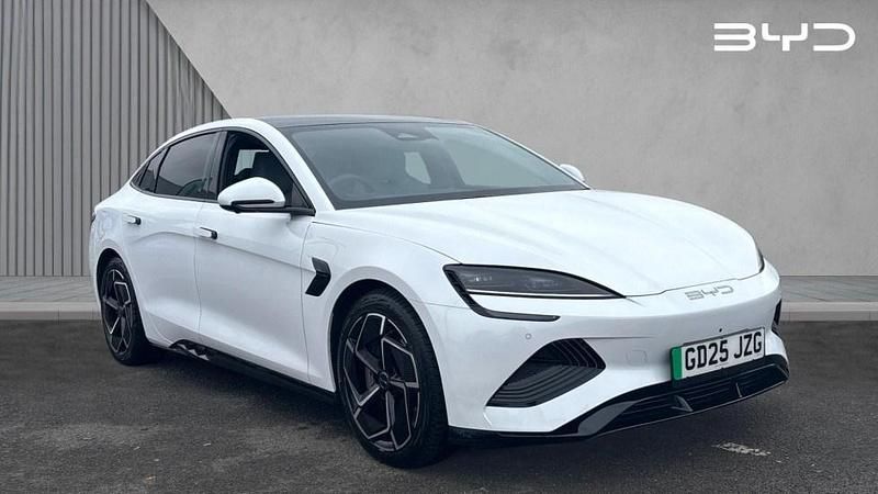 Used BYD Seal 389 kW (530 HP) 2025 Metallic  polar white Sedan