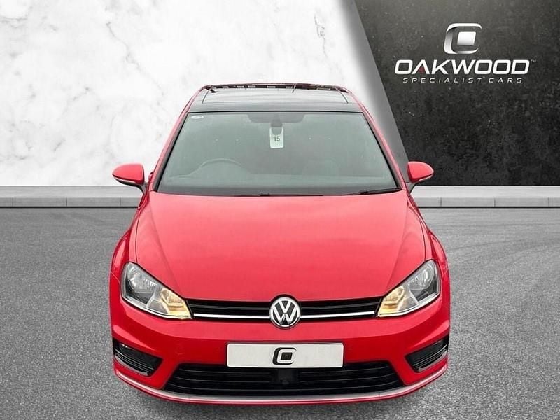 Used VW Golf VII R-line Edition 2016 Red Hatchback