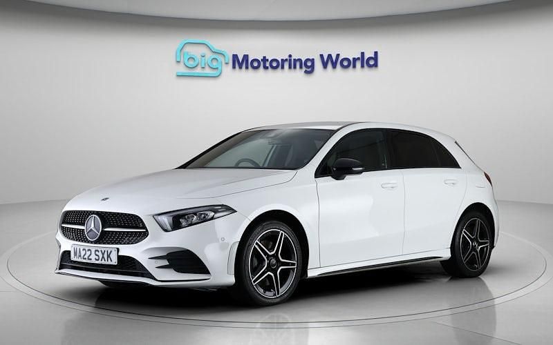 Used Mercedes A250 Executive 218 HP (160 kW) 2022 White Hatchback