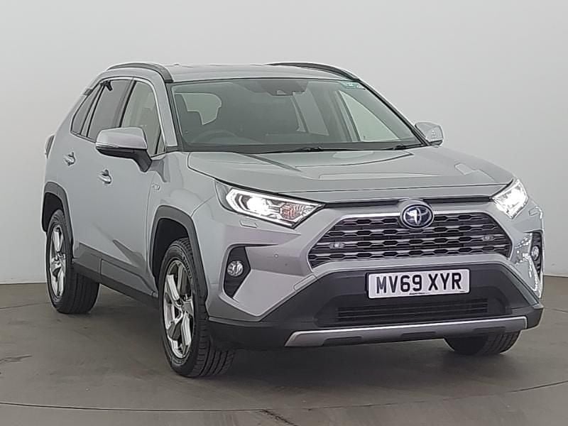 Silver Used 2019 Toyota RAV4 Hybrid SUV | £21,498 (Expensive) - Image 1/4