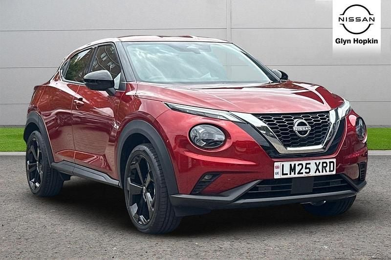 Red New 2025 Nissan Juke Tekna SUV | £21,365 (Good price) - Image 1/4
