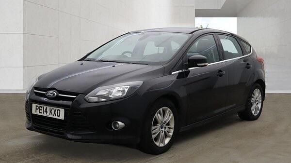 Used Ford Focus Titanium 125 HP (91 kW) 2014 Black Hatchback