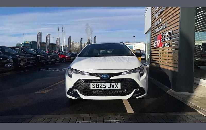 Used Toyota Corolla 138 HP (101 kW) 2025 White