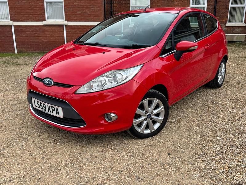 Used Ford Fiesta Zetec 2009 Red Hatchback