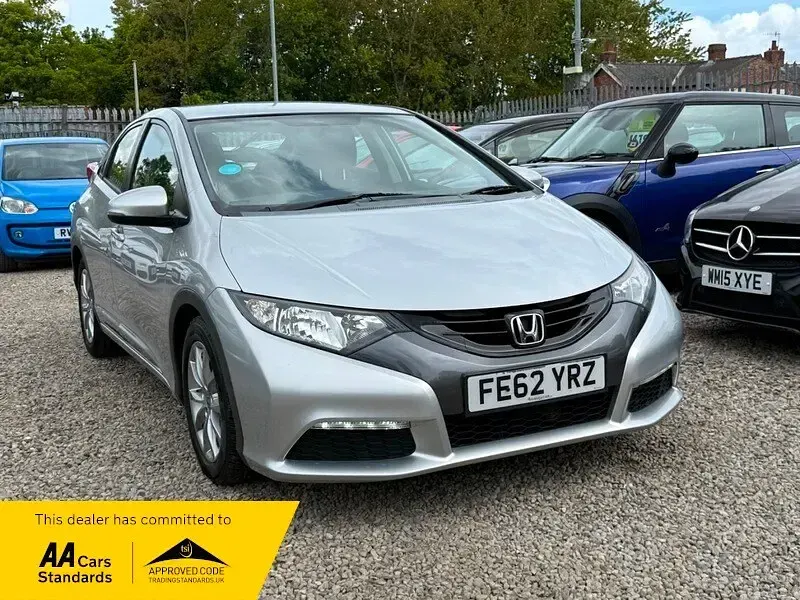 Used Honda Civic SE 150 HP (110 kW) 2012 Silver Hatchback