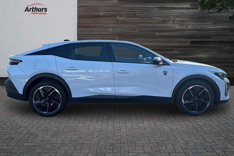 Used Peugeot 408 GT 130 HP (95 kW) 2024 White SUV