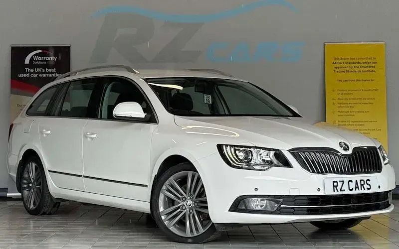 Used Skoda Superb Elegance 170 HP (125 kW) 2015 Estate