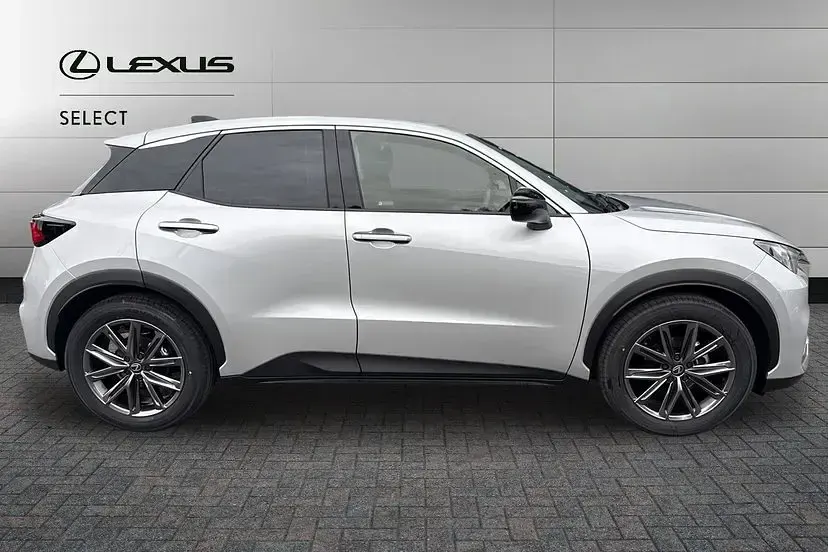 New Lexus LBX 134 HP (98 kW) 2026 Silver metallic SUV