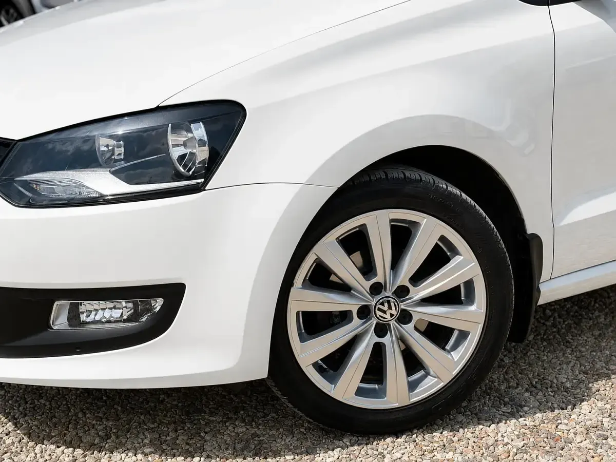 Usado VW Polo SEL 90 HP (66 kW) 2014 Branco Citadino