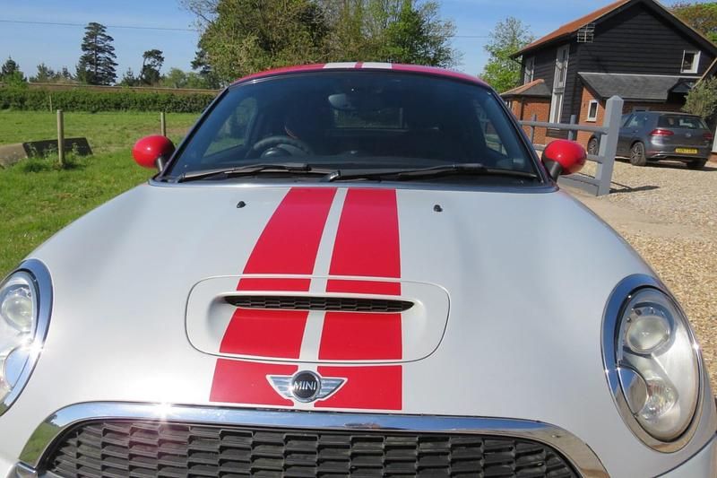 Used Mini John Cooper Works Coupé 2011 Silver Coupe