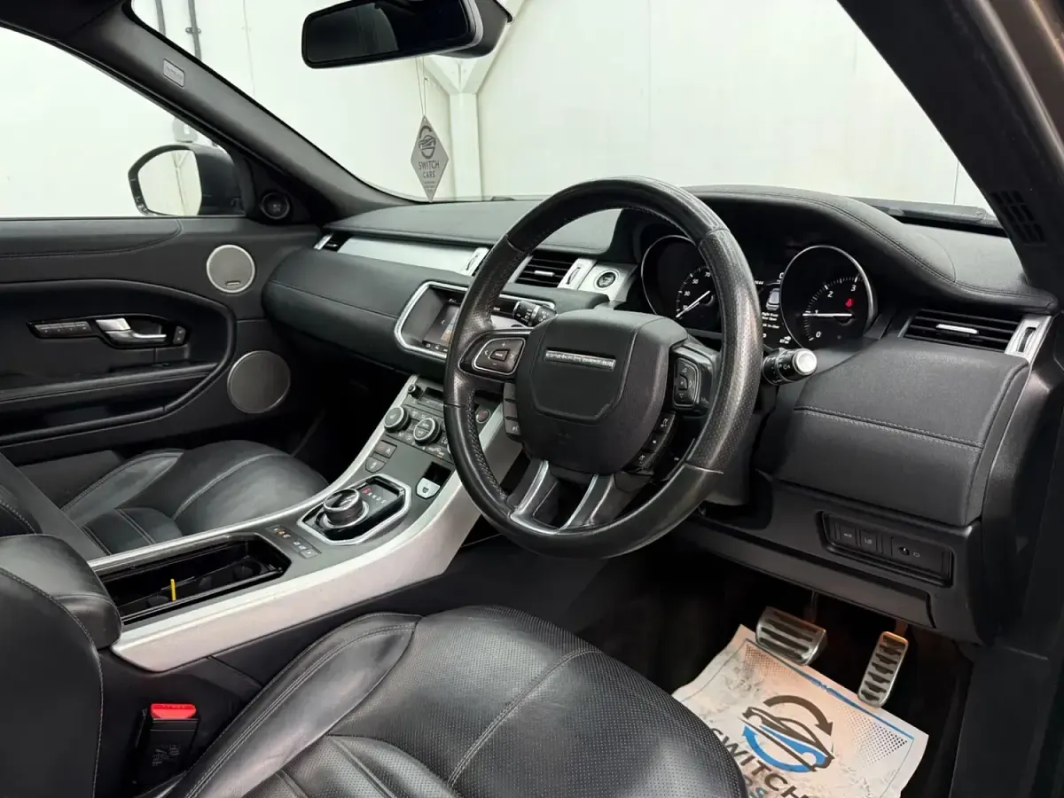 Used Land Rover Range Rover evoque HSE Dynamic 2017 Brown Estate