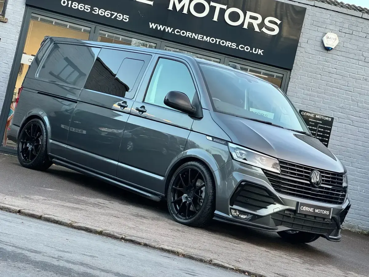 Używany VW Transporter Sportline 204 KM (150 kW) 2023 Szary Van