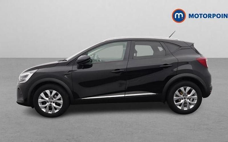 Used Renault Captur Iconic 131 HP (96 kW) 2020 Black SUV