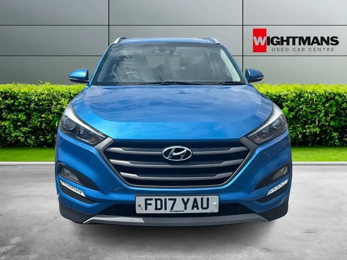 Used Hyundai Tucson SE 141 HP (103 kW) 2017 Blue SUV