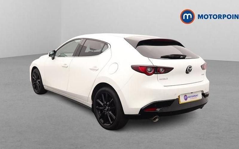 Usado Mazda 3 Inclusive 186 HP (136 kW) 2022 Branco Citadino