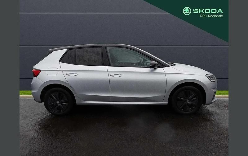 Used Skoda Fabia Colour Edition 79 HP (58 kW) 2023 Silver Hatchback