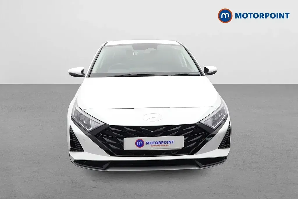Used Hyundai i20 Premium 2025 White Hatchback