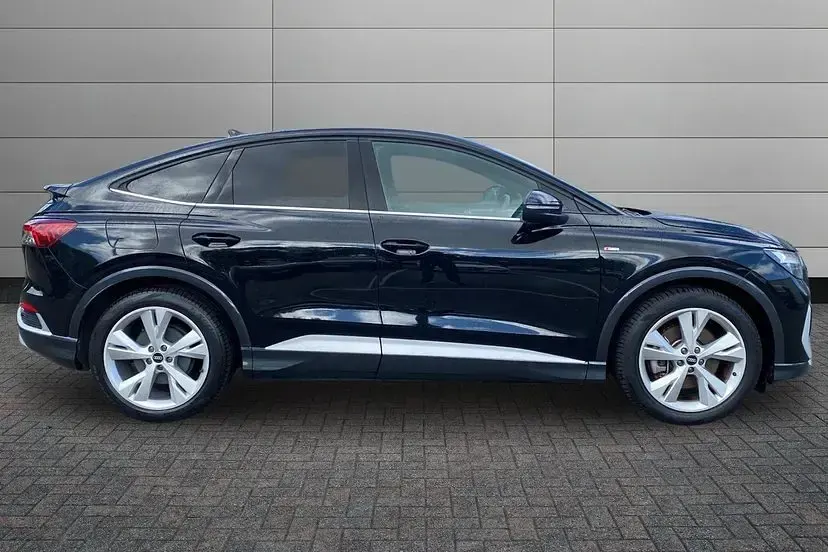 Used Audi Q4 Sportback e-tron S-Line 147 kW (201 HP) 2023 Mythos black SUV