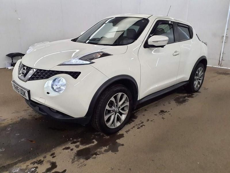 Used Nissan Juke Tekna 2015 White SUV