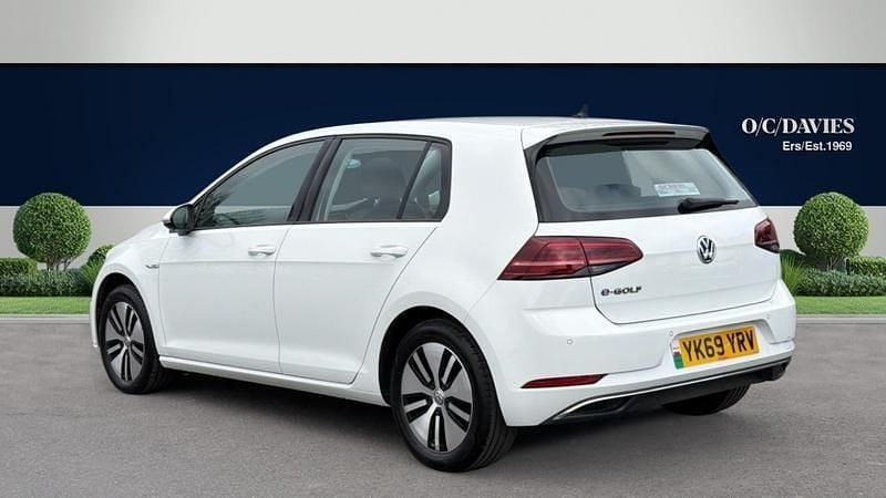 Used VW e-Golf 100 kW (136 HP) 2019 White Hatchback