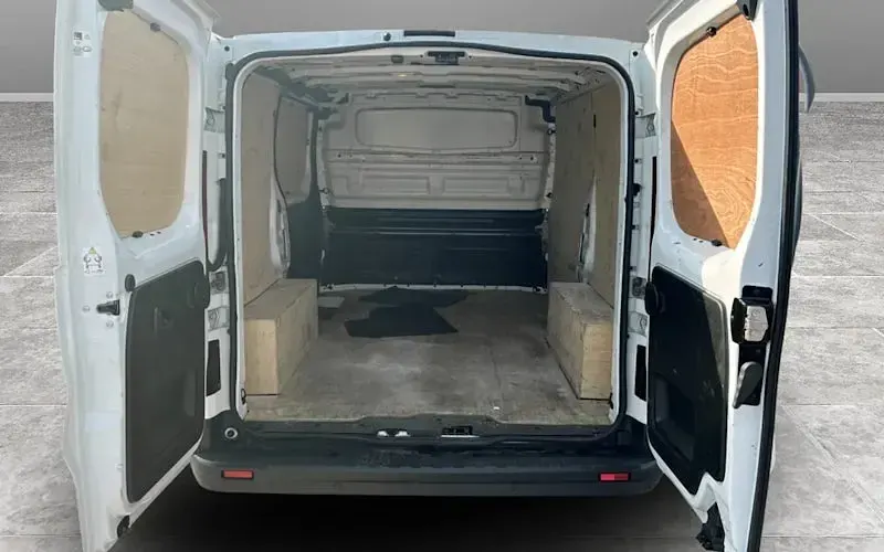 Used Renault Trafic 150 HP (110 kW) 2023 White MPV