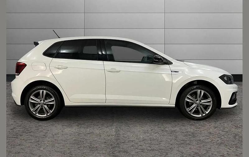 Used VW Polo R-line 95 HP (69 kW) 2021 White Hatchback