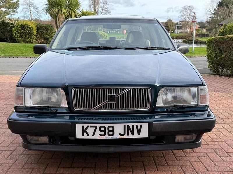 Used Volvo 850 140 HP (102 kW) 1993 Green Sedan