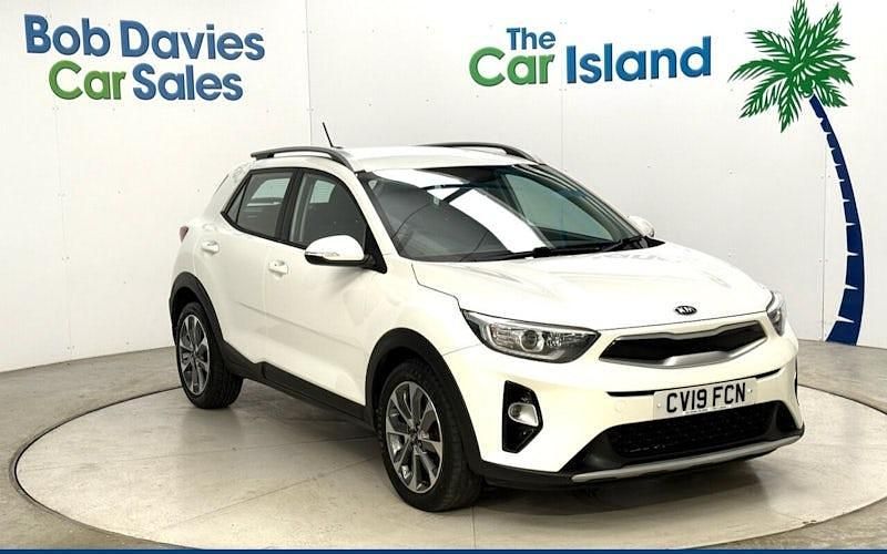 Used Kia Stonic 99 HP (72 kW) 2019 White SUV