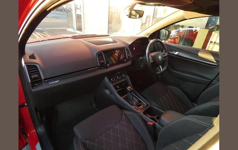 Used Skoda Karoq SportLine 147 HP (108 kW) 2019 Red SUV