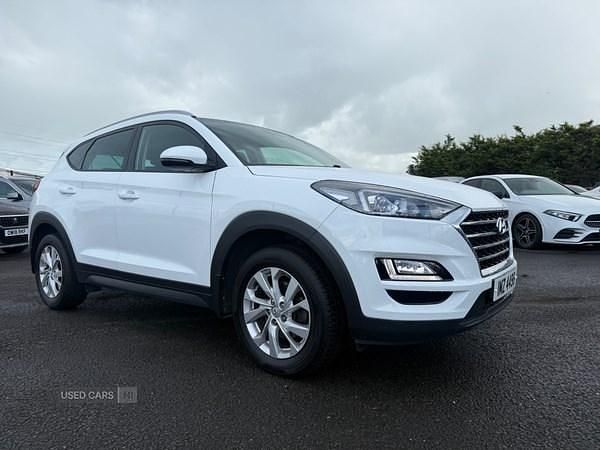 White Used 2020 Hyundai Tucson SE SUV | £11,995 (Super price) - Image 1/4