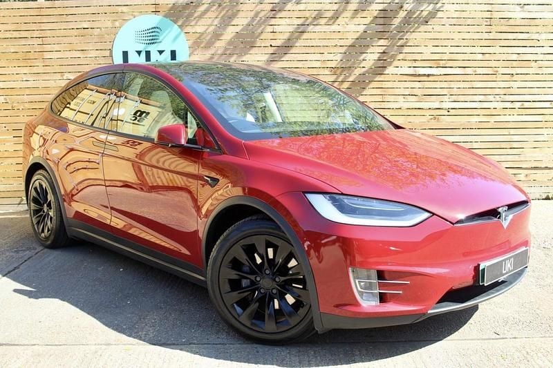 Used Tesla Model X 311 kW (423 HP) 2018 Red SUV