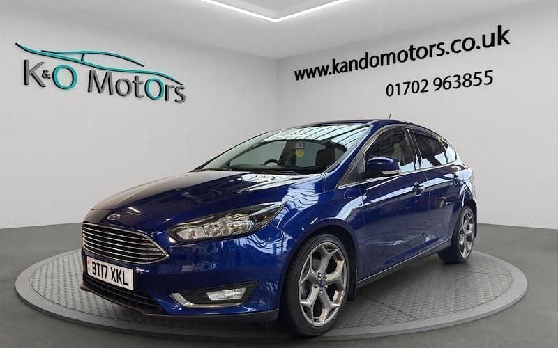 Used Ford Focus Titanium 120 HP (88 kW) 2017 Hatchback