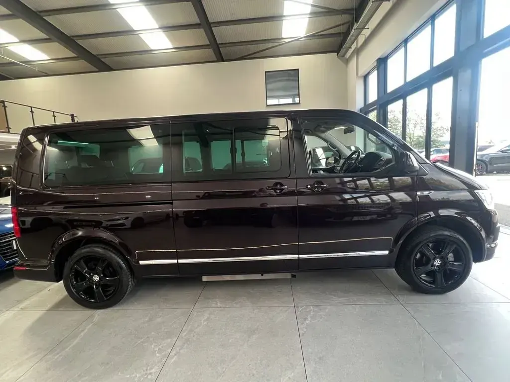 Used VW Caravelle SE 204 HP (150 kW) 2017 Mauve/purple Van