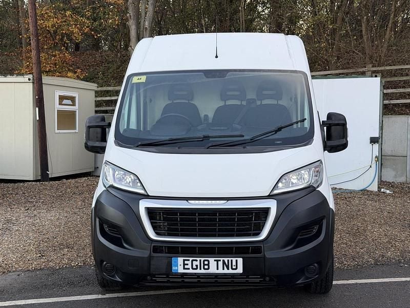 Second-hand Peugeot Boxer 130 CP (95 kW) 2018 Alb Van