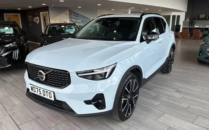 Usado Volvo XC40 Ultra 197 CV (144 kW) 2026 SUV