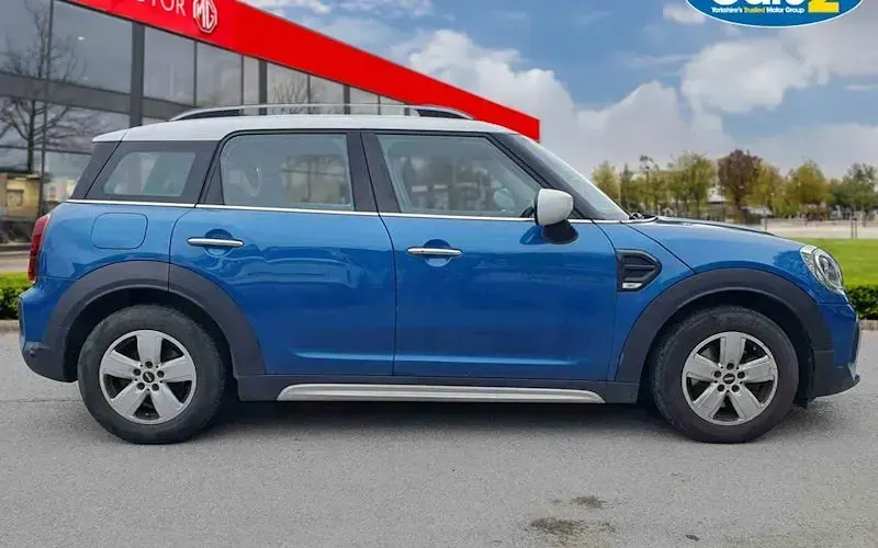 Used Mini Cooper Classic 136 HP (100 kW) 2022 Blue Hatchback