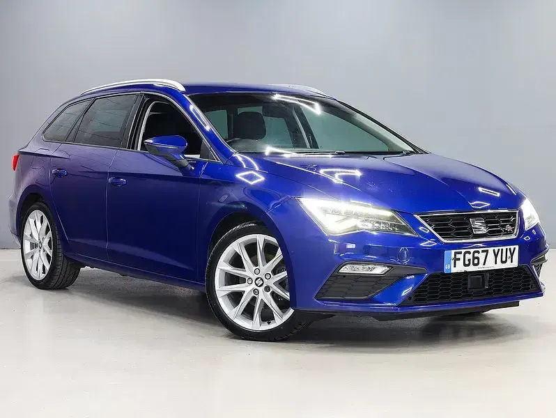 Used Seat Leon FR 150 HP (110 kW) 2017 Blue Estate