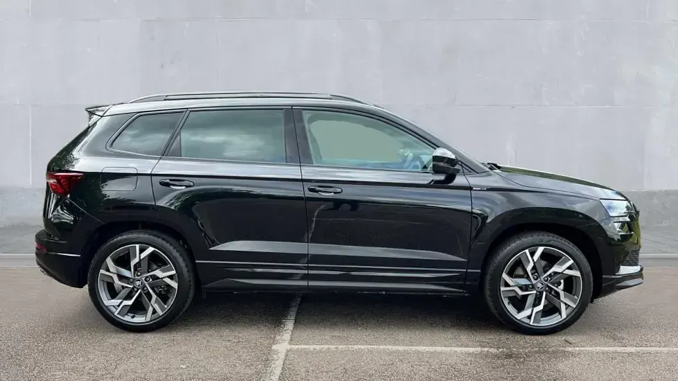 Used Skoda Karoq SportLine 190 HP (139 kW) 2026 Black magic pearl effect SUV