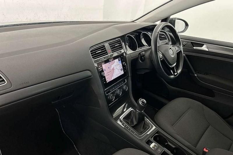 Used VW Golf VII Edition 130 HP (95 kW) 2019 Grey Hatchback