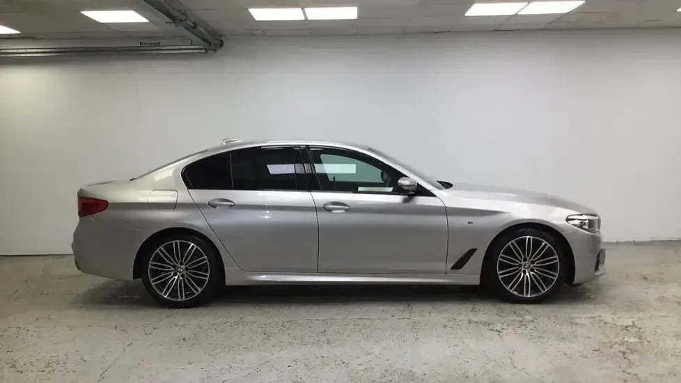 Used BMW 520 M Sport 187 HP (137 kW) 2019 Silver