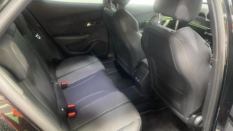 Used Peugeot 2008 GT 131 HP (96 kW) 2023 Black SUV