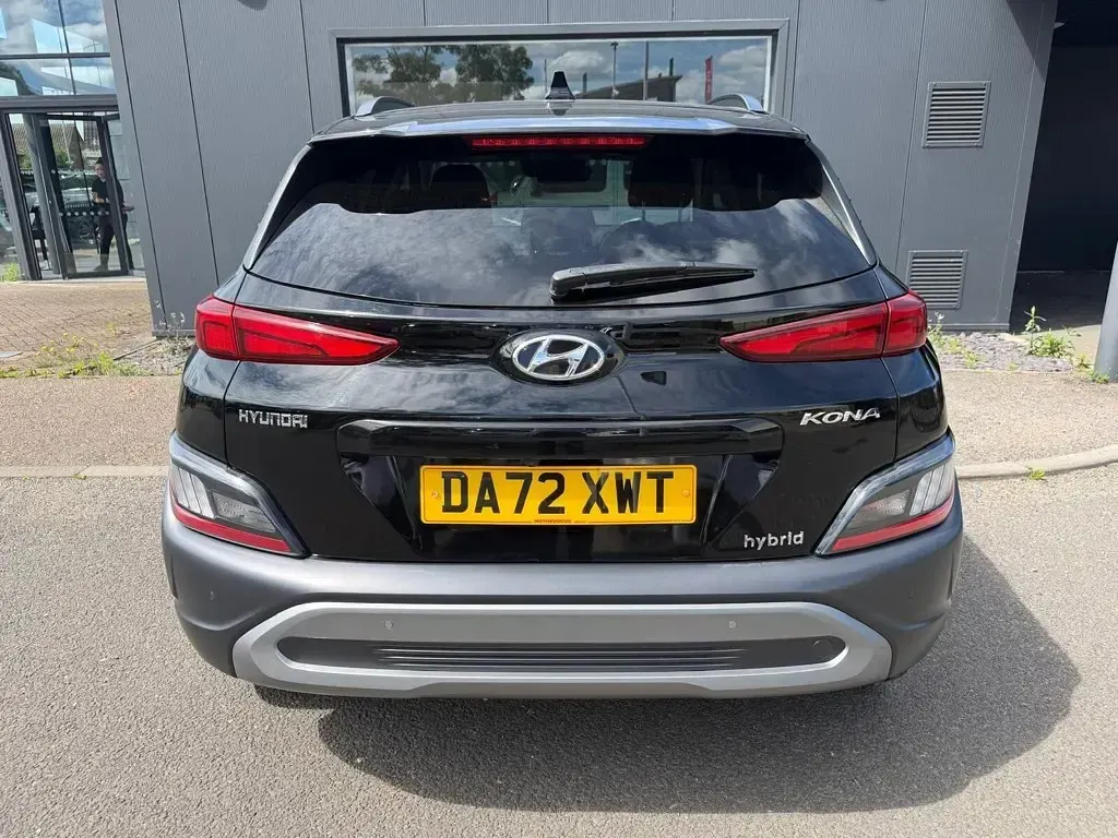 Used Hyundai Kona Premium 141 HP (103 kW) 2022 SUV